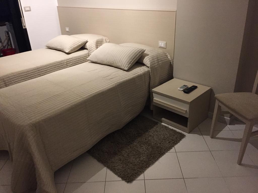 Appartamento 403 Messina Bilik gambar