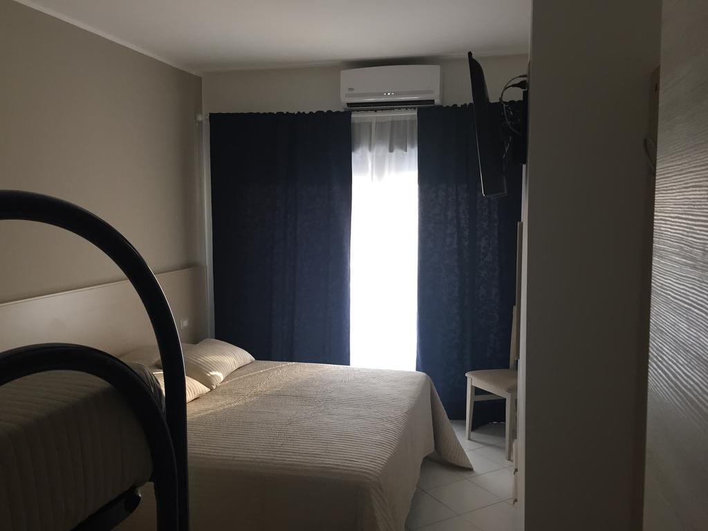 Appartamento 403 Messina Bilik gambar